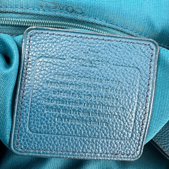 4011: Coach Edie Blue Pebbled Leather Shoulder Hobo Bag Retail w/ Entrupy Cert - Picture 8 of 10